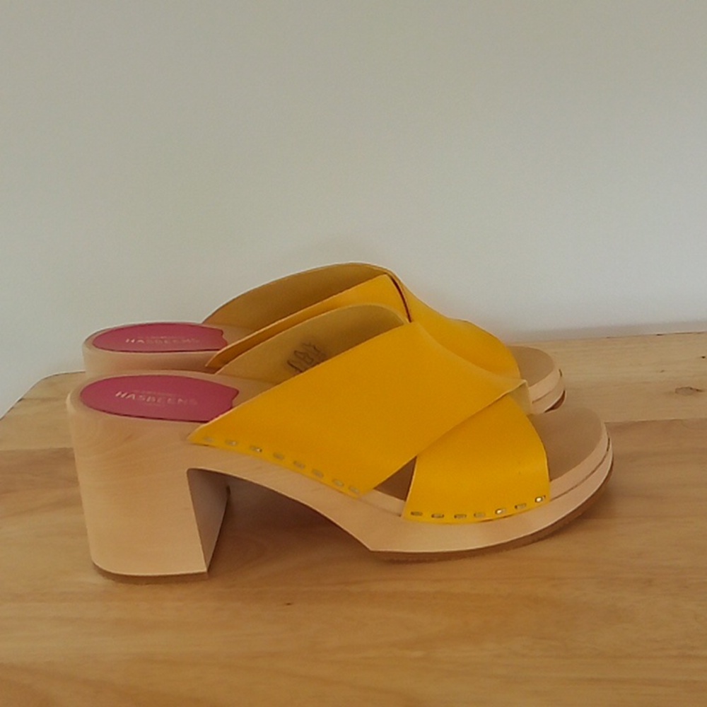 Swedish Hasbeens Yellow Sandals - Picture 4 of 8